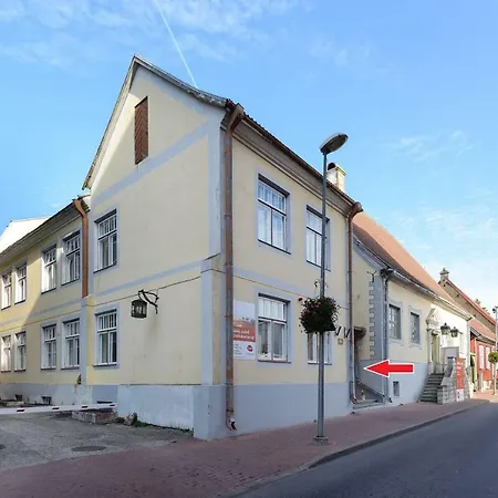 Modern In Old Town Apartment